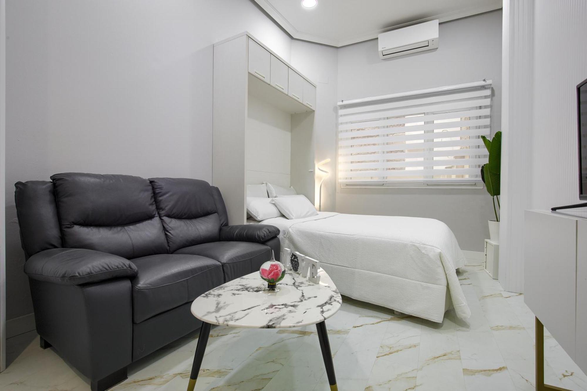 Lovely Apartment In Gran Via 马德里 外观 照片