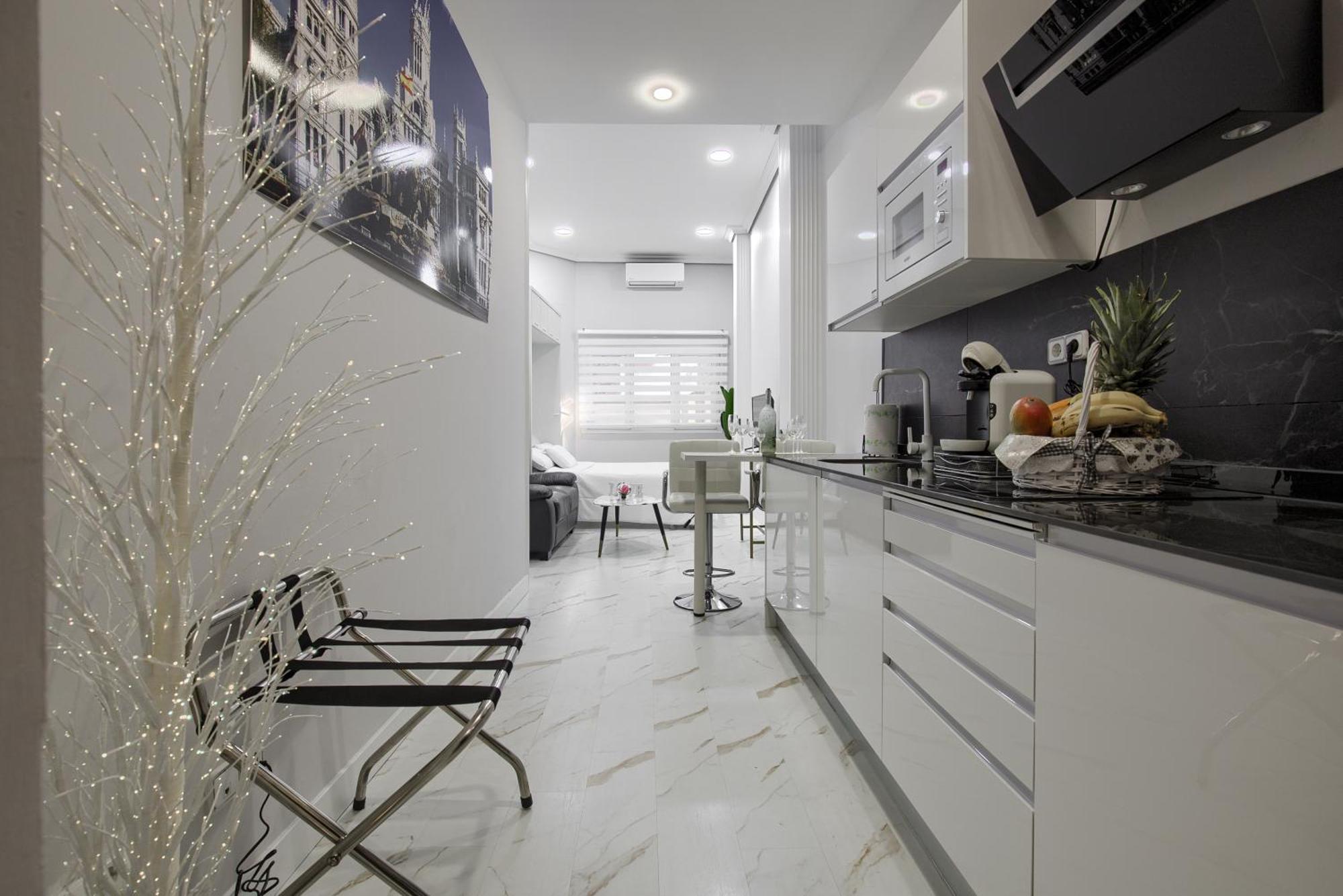 Lovely Apartment In Gran Via 马德里 外观 照片
